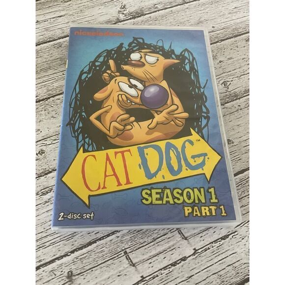 Dolby Cat Dog Season 1 Part 1 DVD Movie 2 CD Set Kids Children Comedy with Case - Picture 1 of 4